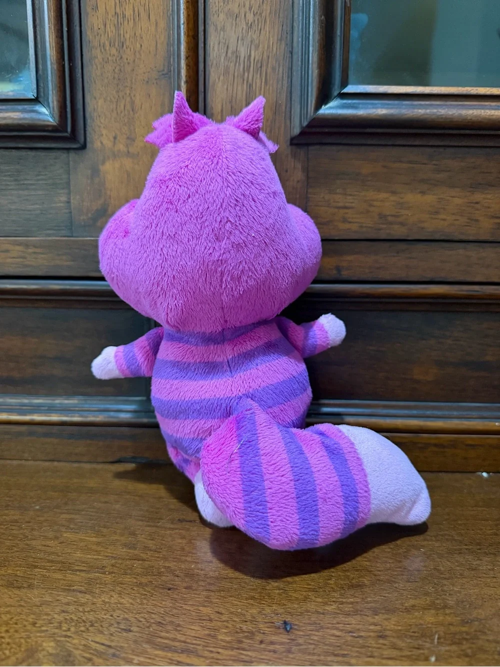 Disney Junior Alice's Wonderland Bakery 8-inch Small Plush Cheshire Cat, Stuffed